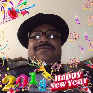 Meet your Posher, Dennis